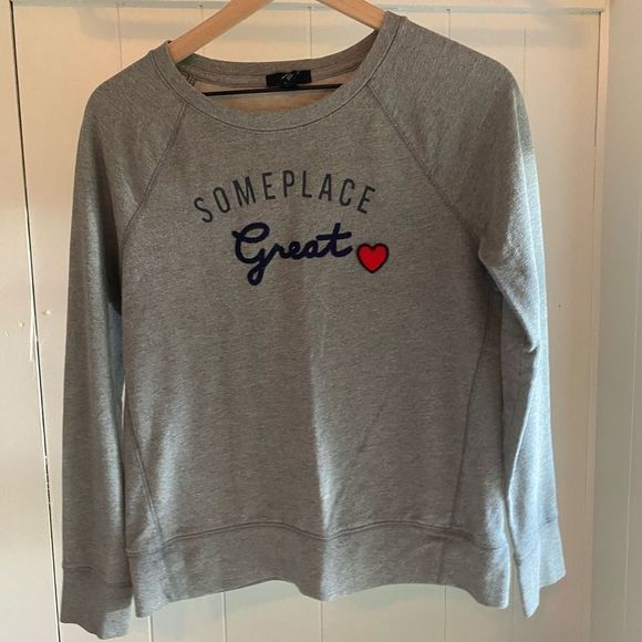 GAP SWEATSHIRT SOMEPLACE GREAT - SIZE SMALL - GRAY AND IRONIC - Picture 2 of 8